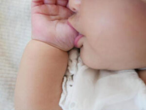 宇治市　歯医者　thumb sucking　なかむら歯科医院