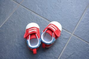 宇治市　歯医者　child shoes　なかむら歯科医院