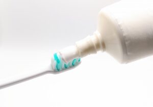 宇治市　歯医者　tooth paste　なかむら歯科医院